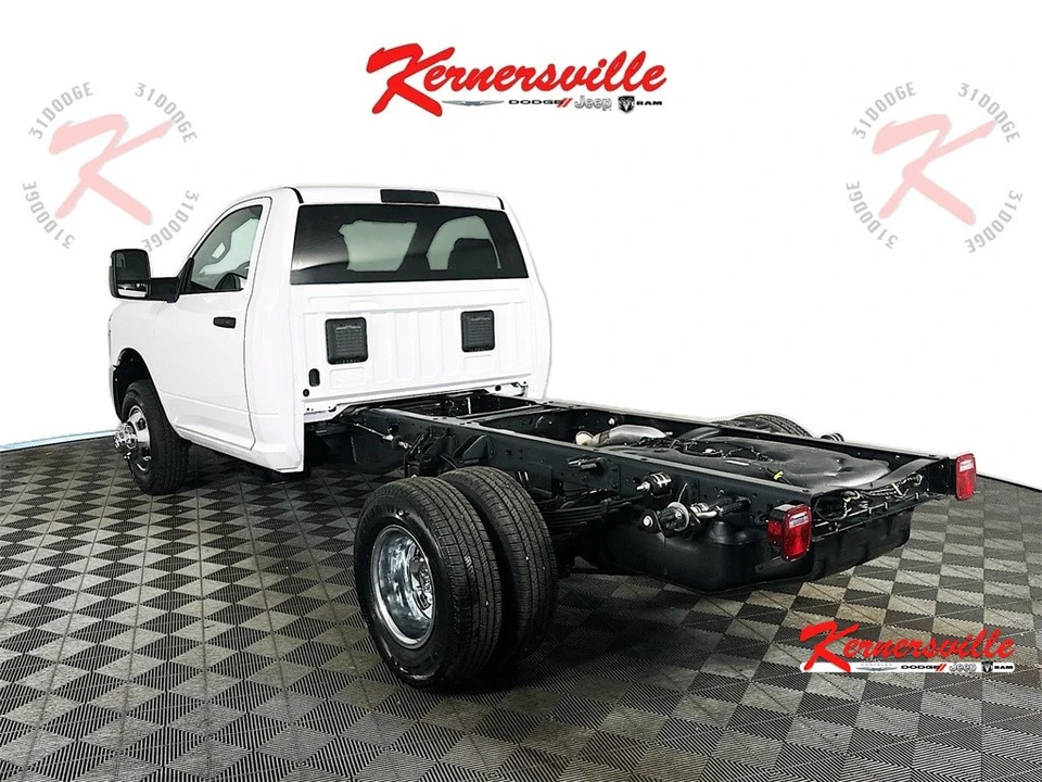 2026 Ram 3500 - Image 5 of 20
