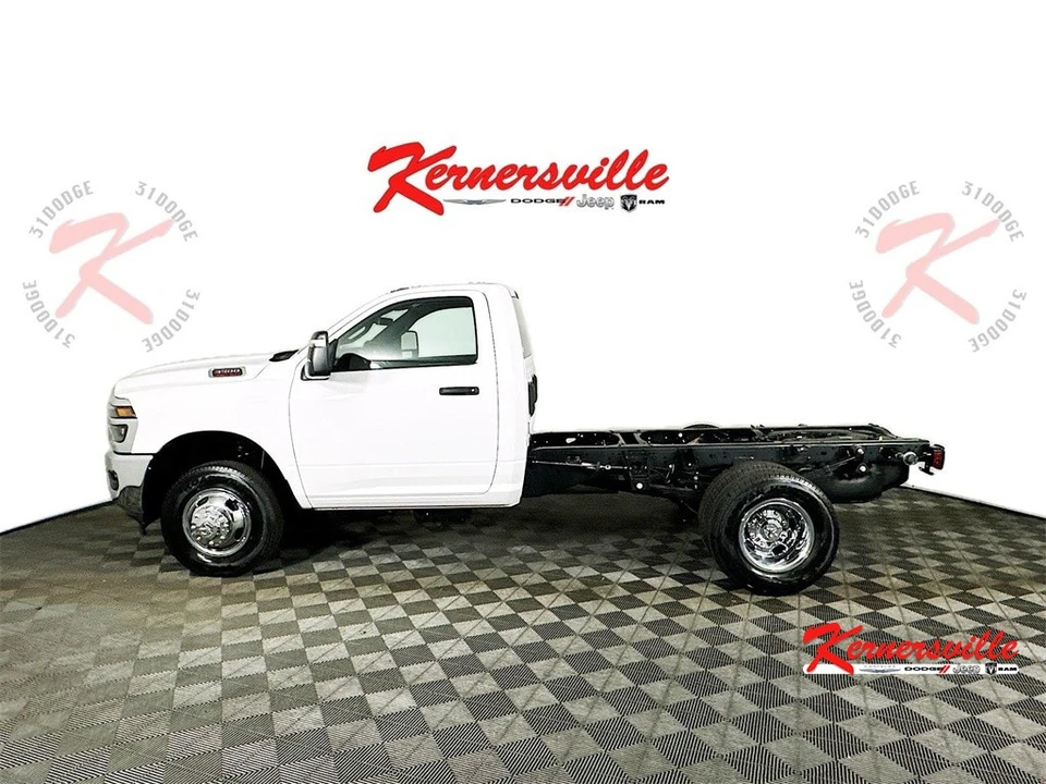 2026 Ram 3500 - Image 4 of 20