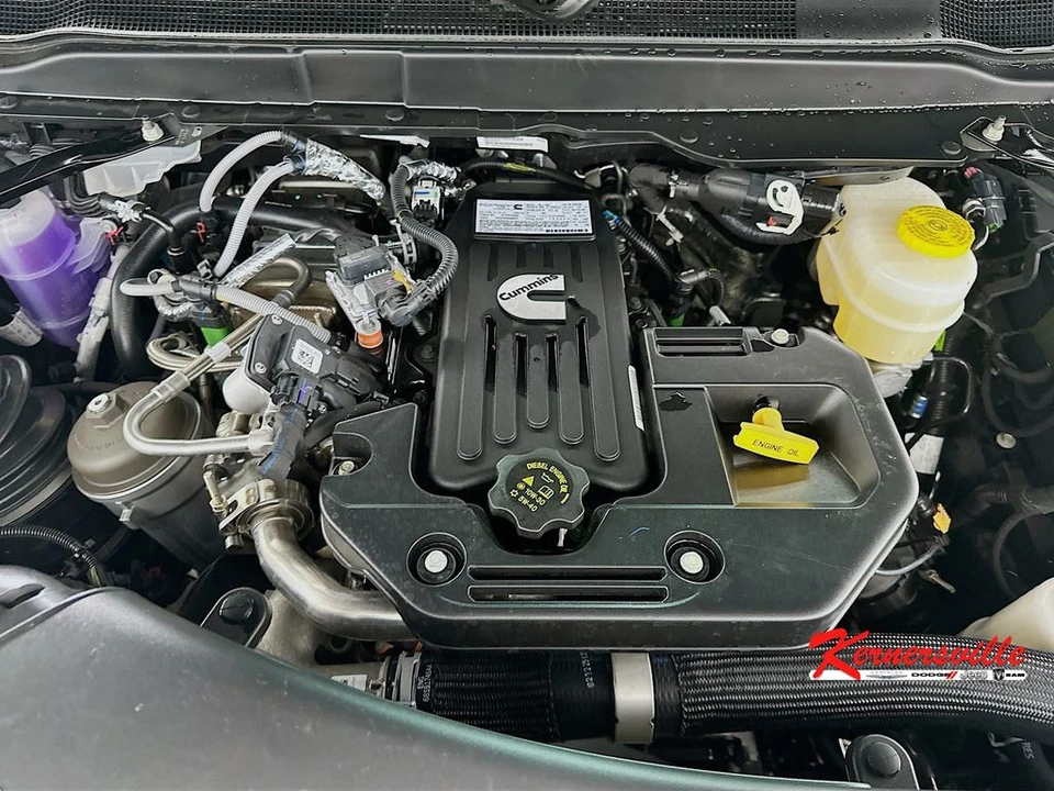 2026 Ram 3500 - Image 17 of 20