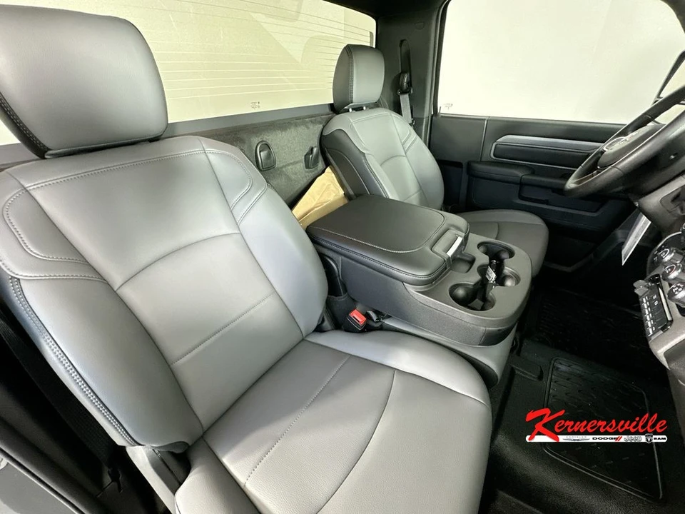 2026 Ram 3500 - Image 10 of 20