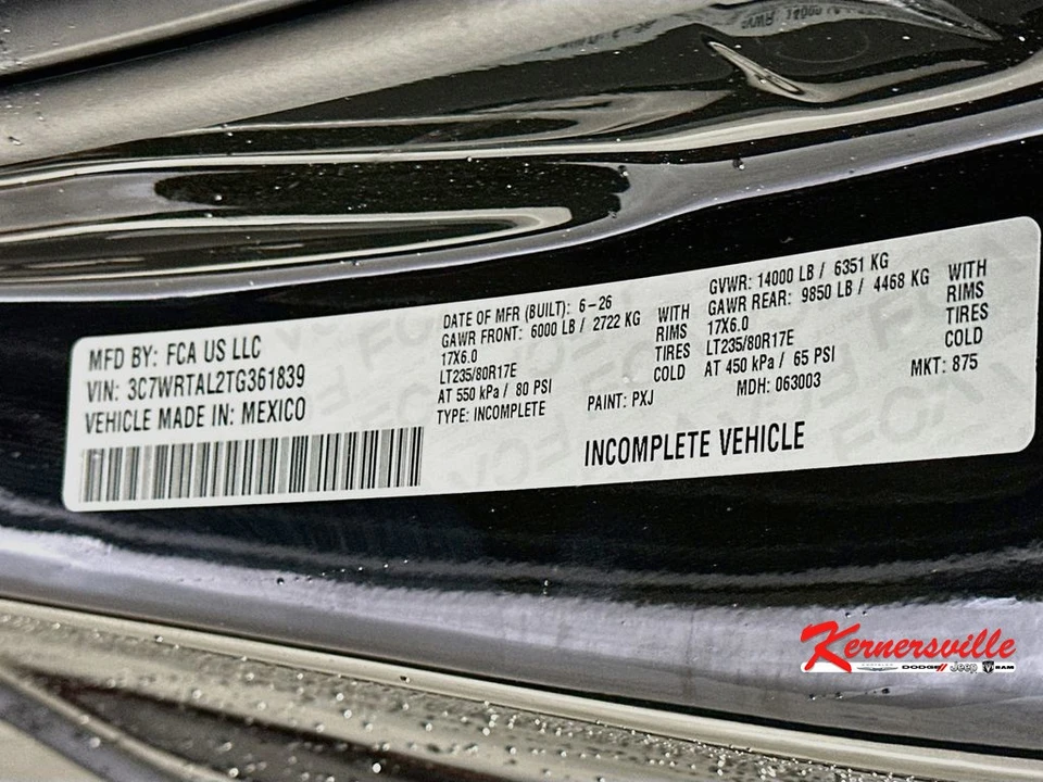 2026 Ram 3500 - Image 17 of 20