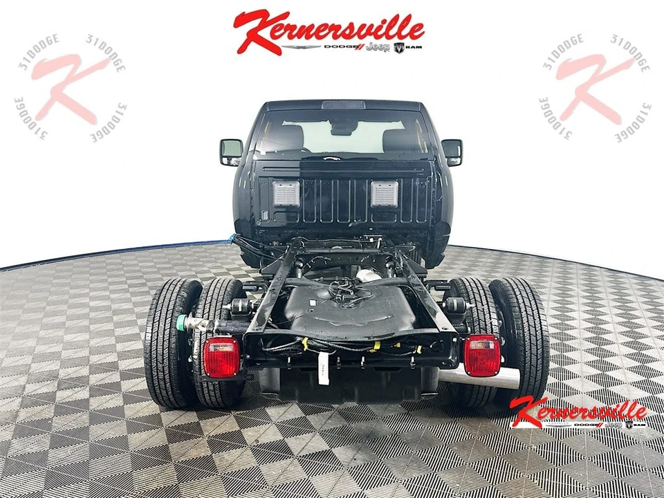 2026 Ram 3500 - Image 6 of 12