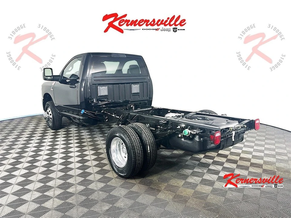 2026 Ram 3500 - Image 5 of 12