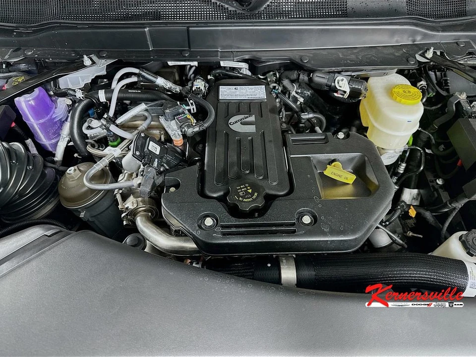 2026 Ram 3500 - Image 16 of 20