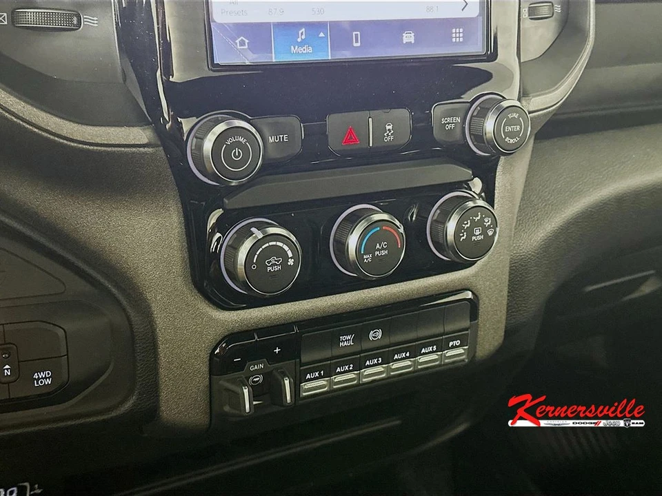2026 Ram 3500 - Image 14 of 20