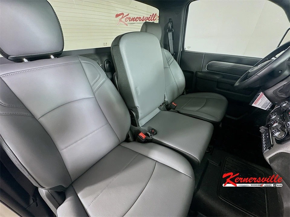 2026 Ram 3500 - Image 10 of 20