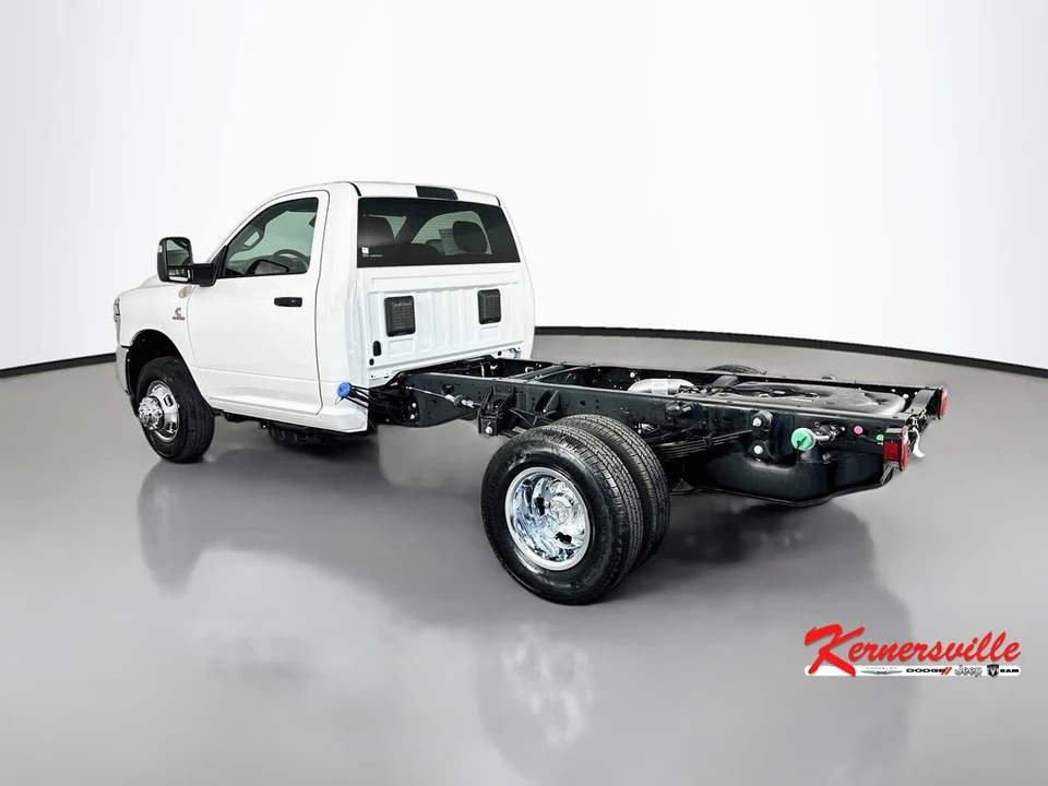 2026 Ram 3500 - Image 5 of 20