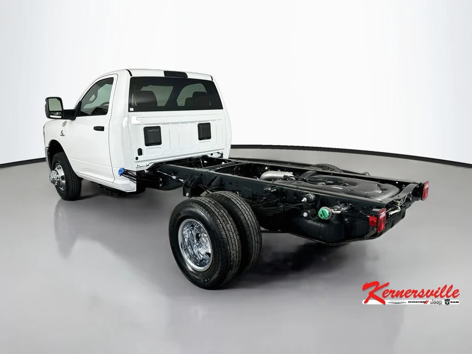 2026 Ram 3500 - Image 5 of 20