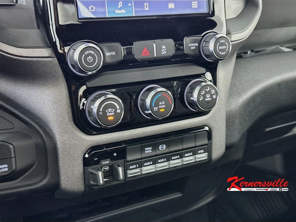 2026 Ram 3500 - Image 15 of 20