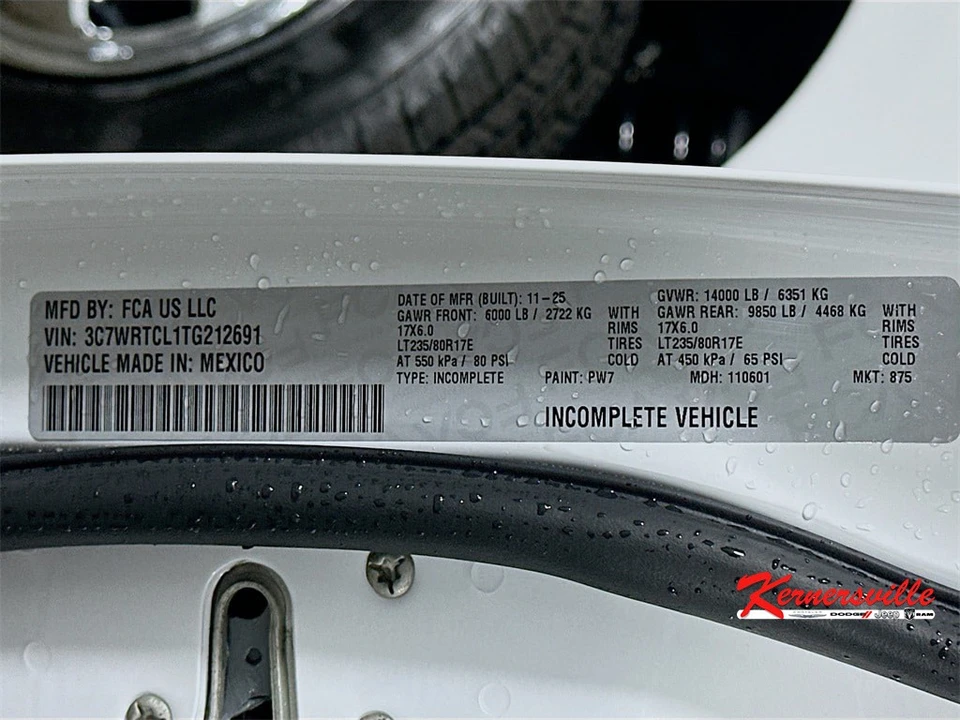 2026 Ram 3500 - Image 19 of 21