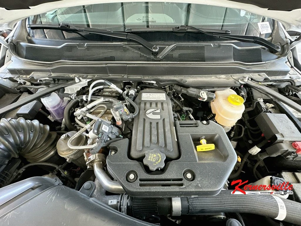 2026 Ram 3500 - Image 16 of 20