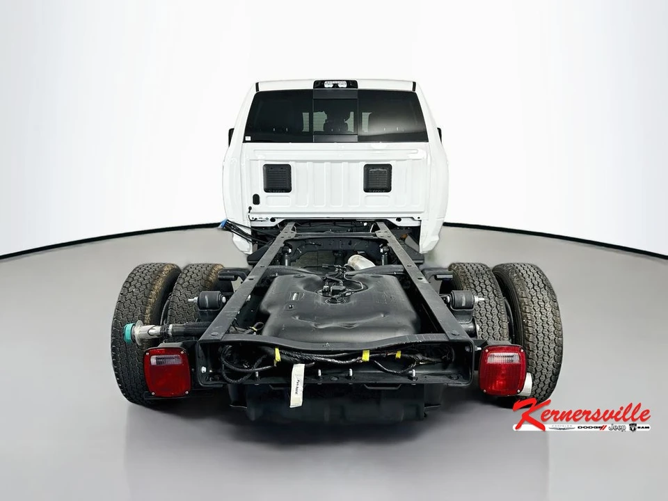 2026 Ram 3500 - Image 6 of 20
