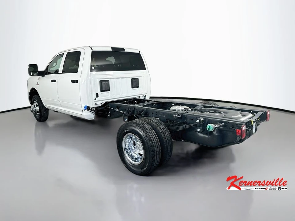 2026 Ram 3500 - Image 5 of 20