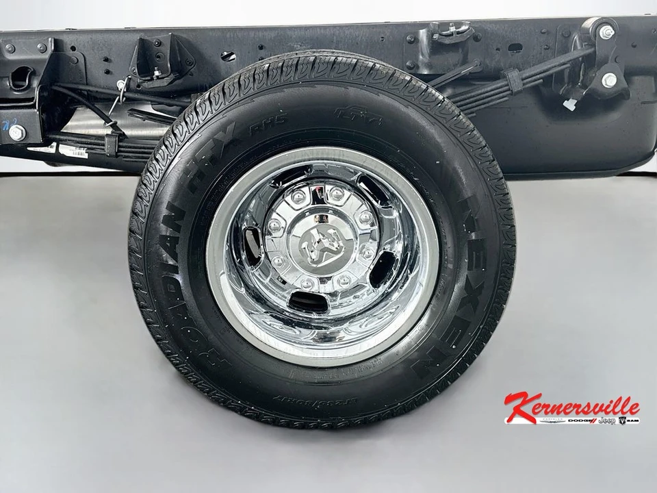 2026 Ram 3500 - Image 15 of 20