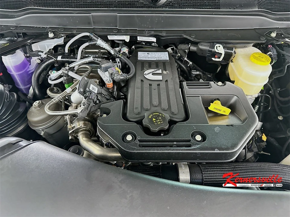 2026 Ram 3500 - Image 17 of 20
