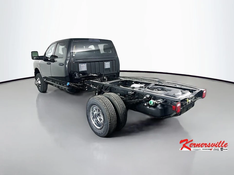 2026 Ram 3500 - Image 5 of 12