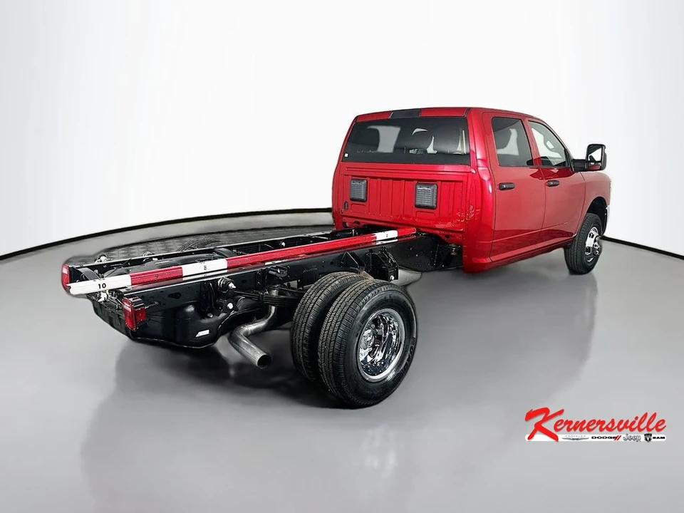 2026 Ram 3500 - Image 7 of 12