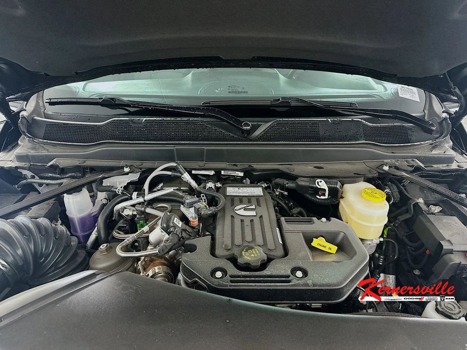 2026 Ram 3500 - Image 18 of 21