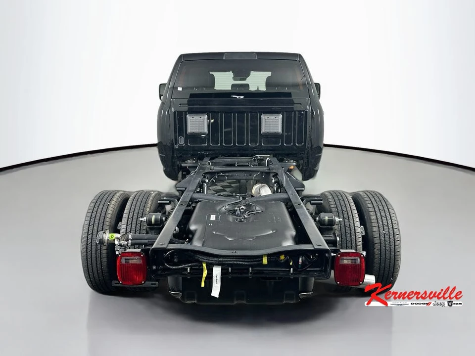 2026 Ram 3500 - Image 6 of 12