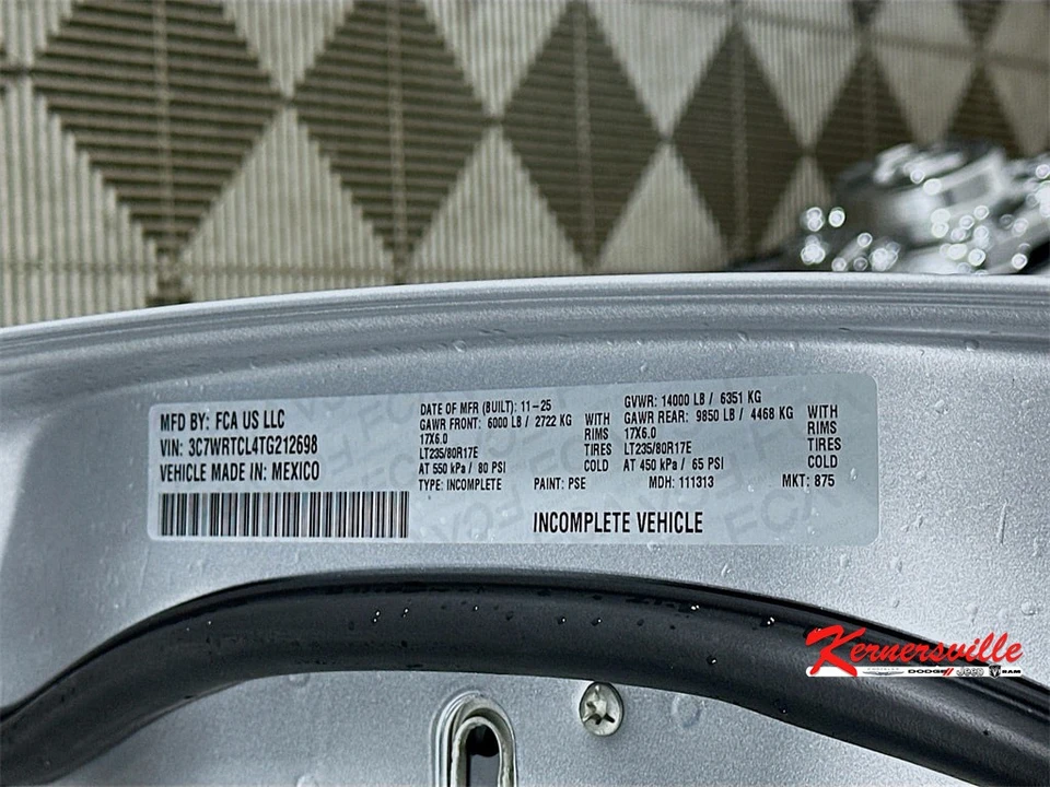 2026 Ram 3500 - Image 18 of 20