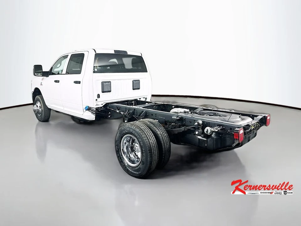 2026 Ram 3500 - Image 5 of 21