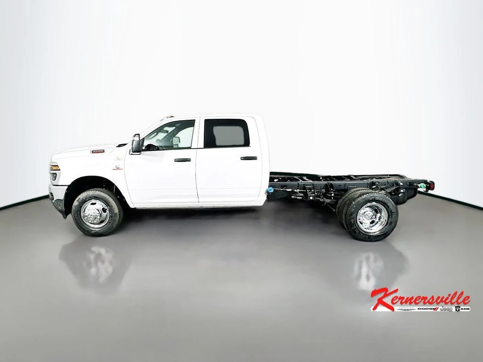 2026 Ram 3500 - Image 4 of 21