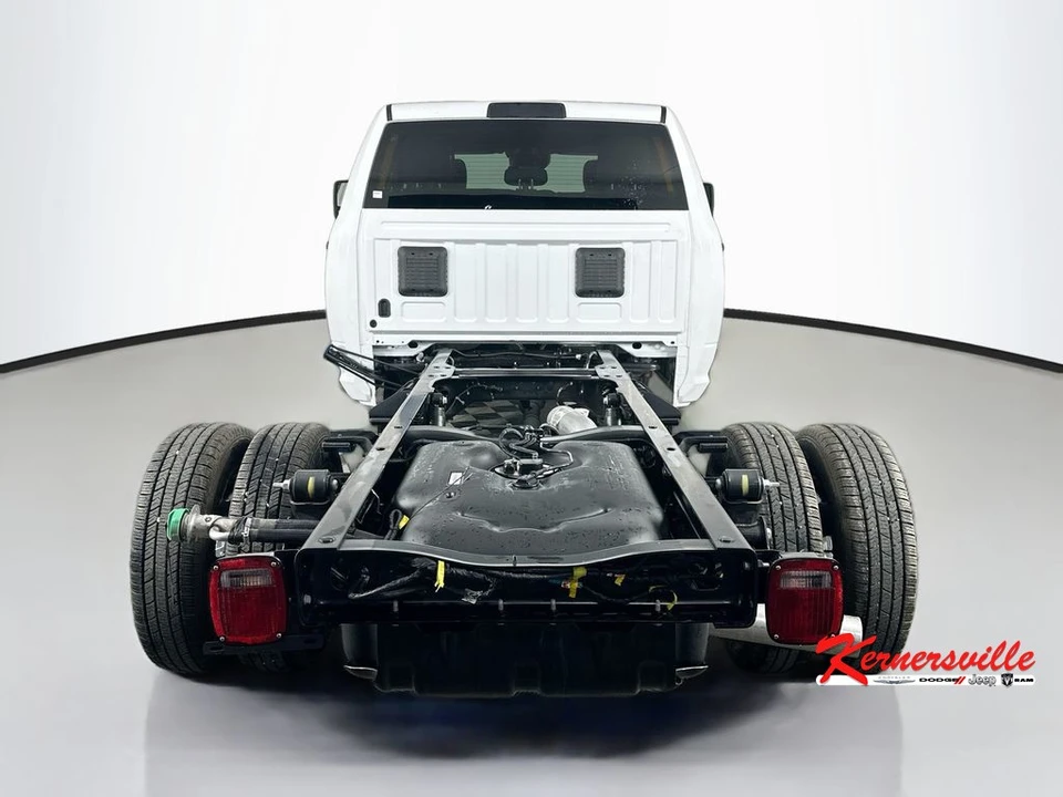 2026 Ram 3500 - Image 6 of 21