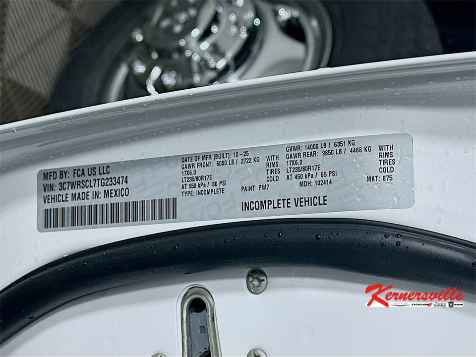 2026 Ram 3500 - Image 18 of 20