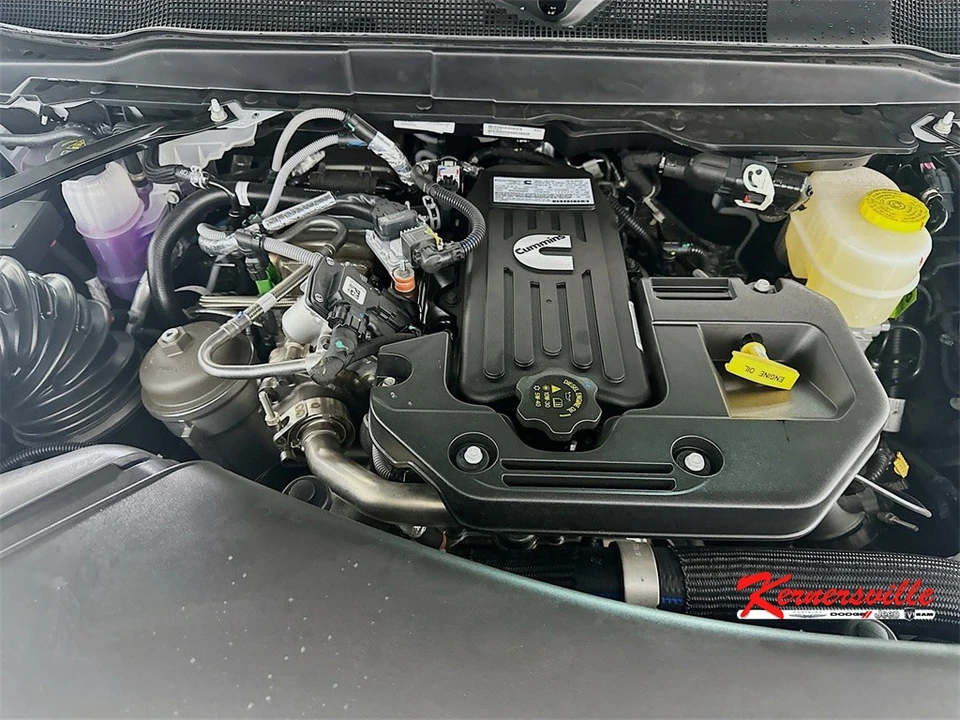 2026 Ram 3500 - Image 17 of 20
