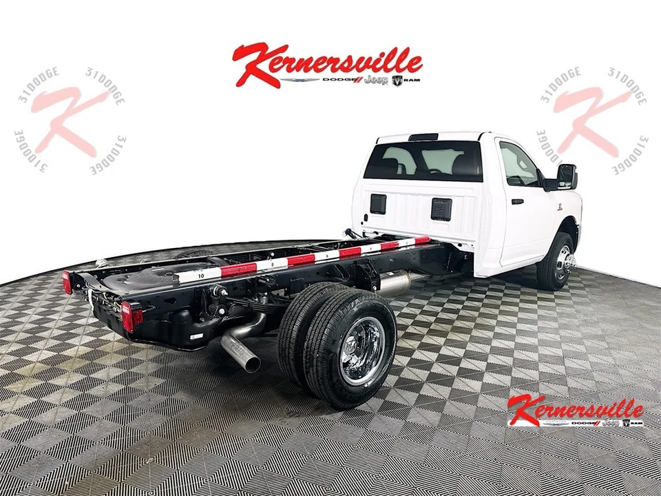 2026 Ram 3500 - Image 7 of 12