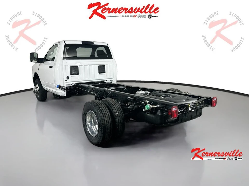 2026 Ram 3500 - Image 5 of 12