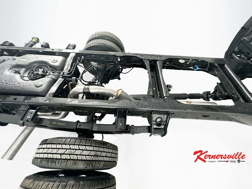 2026 Ram 3500 - Image 15 of 22