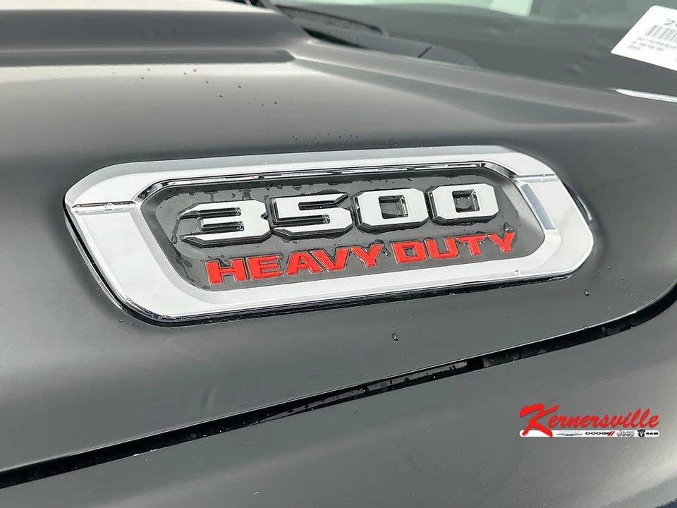 2026 Ram 3500 - Image 17 of 22