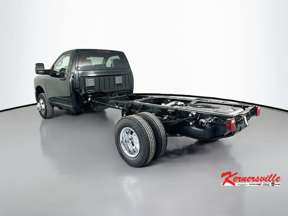 2026 Ram 3500 - Image 5 of 22