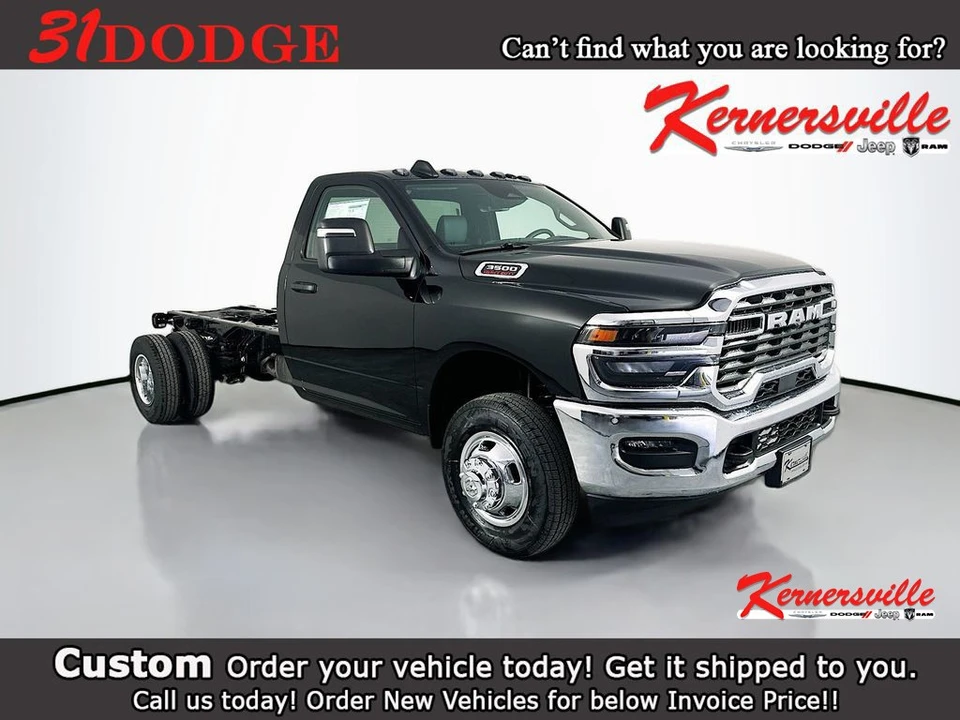 2026 Ram 3500 - Image 16 of 22