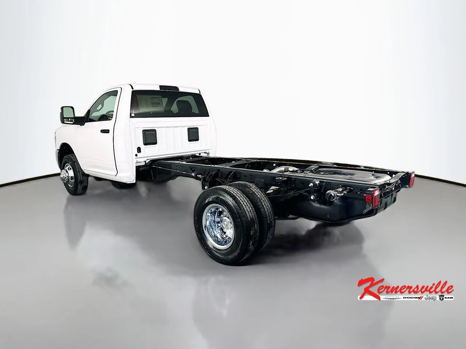 2026 Ram 3500 - Image 5 of 22