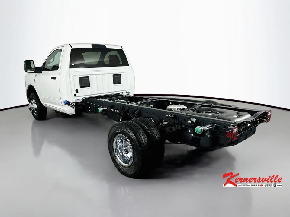 2026 Ram 3500 - Image 5 of 20