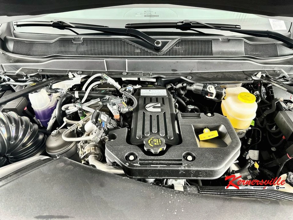2026 Ram 3500 - Image 17 of 20
