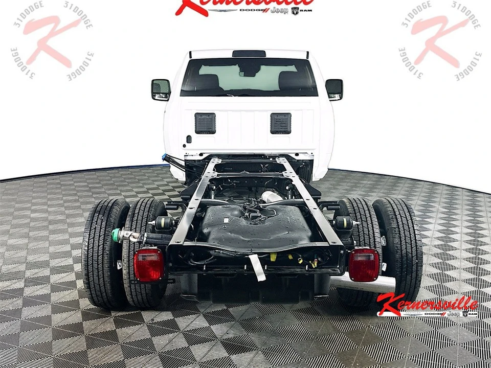 2026 Ram 3500 - Image 6 of 12