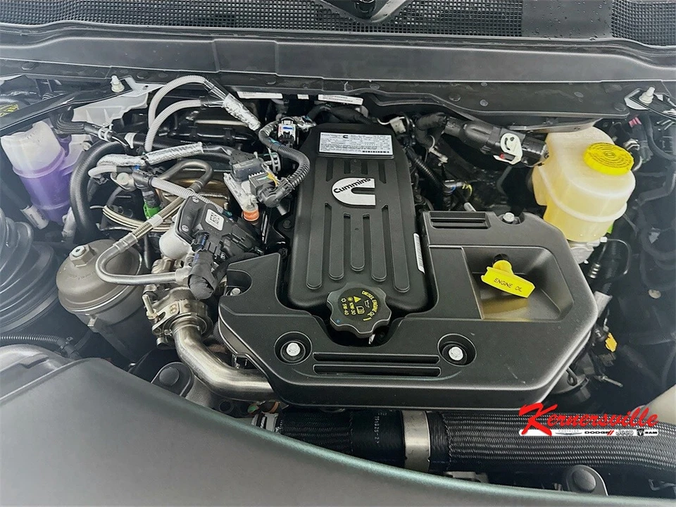 2026 Ram 3500 - Image 17 of 20