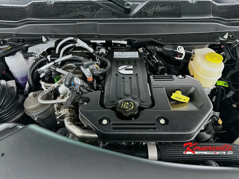 2026 Ram 3500 - Image 17 of 20