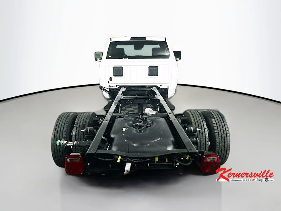 2026 Ram 3500 - Image 6 of 12