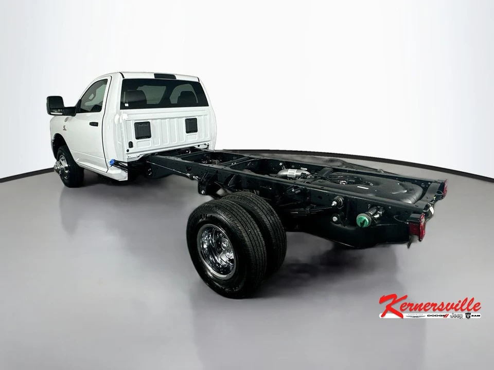 2026 Ram 3500 - Image 5 of 12