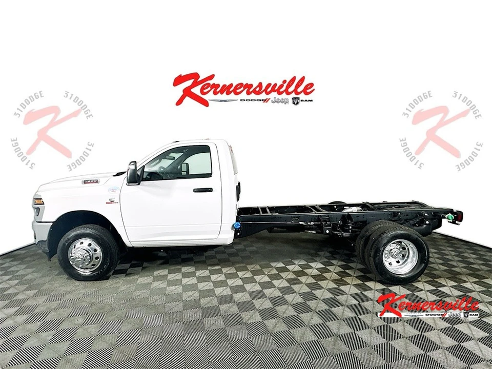 2026 Ram 3500 - Image 4 of 12
