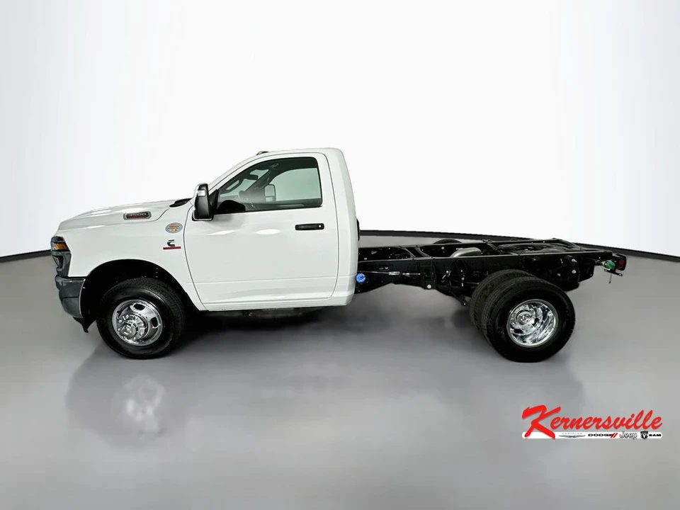 2026 Ram 3500 - Image 4 of 20