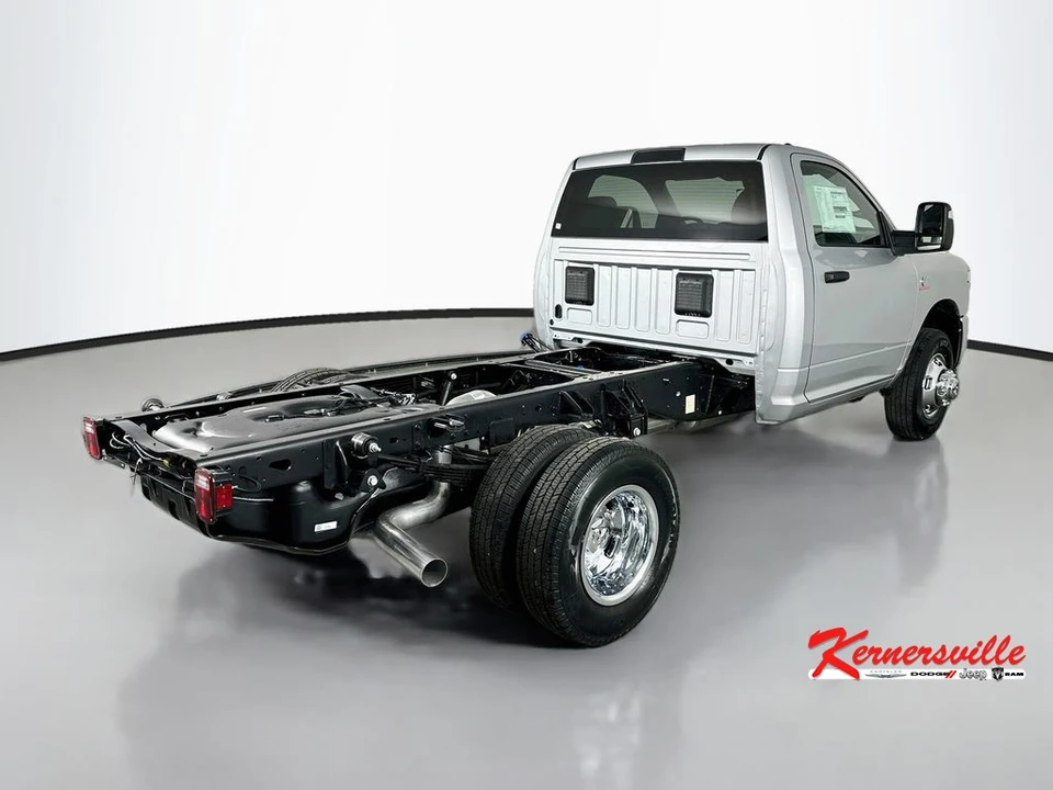2026 Ram 3500 - Image 8 of 21