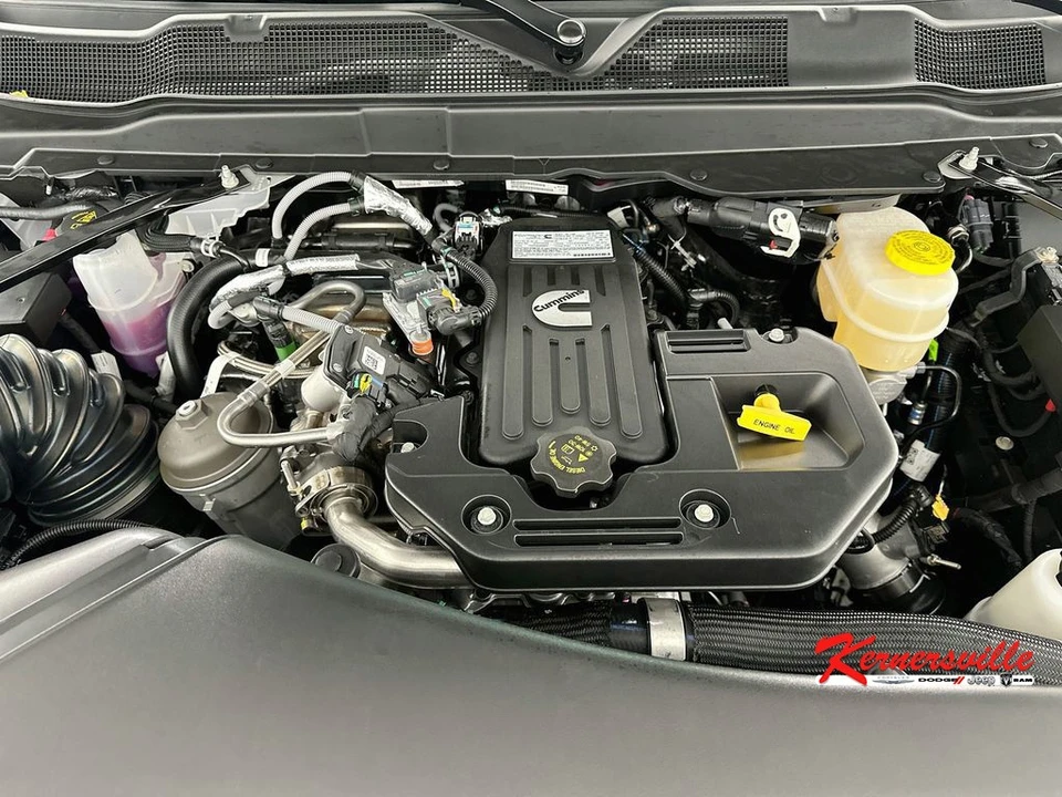 2026 Ram 3500 - Image 18 of 21