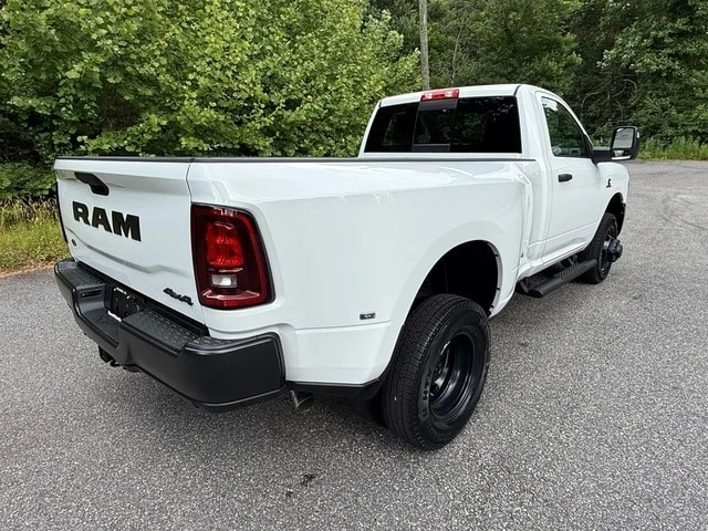 2026 Ram - Image 7 of 28