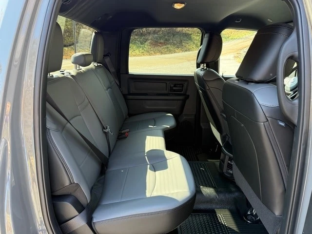 2026 Ram 3500 - Image 16 of 21
