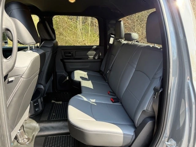 2026 Ram 3500 - Image 15 of 21